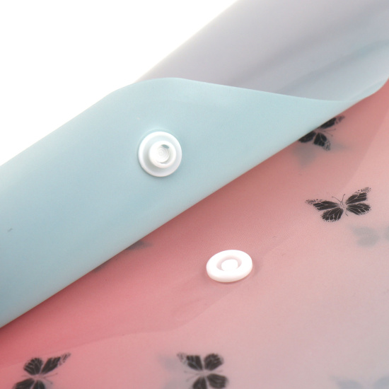Папка-конверт на кнопке А4, 0,15 мм, цвет голубой с рисунком Бабочки градиент КОКОС 240733