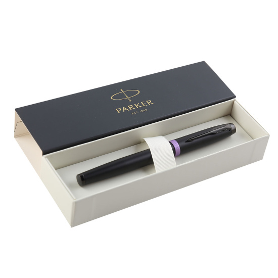 Ручка роллер, подарочная, F (fine) 0,5 мм, цвет корпуса черный Amethyst Purple PVD M IM Vibrant Rings T315 Parker 2172950